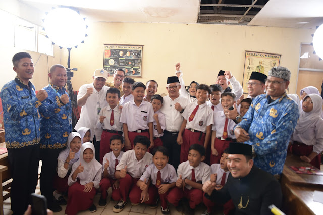 Mendikdasmen Budayakan Jaga Lingkungan dan Hormati Guru Mendikdasmen Budayakan Jaga Lingkungan dan Hormati Guru